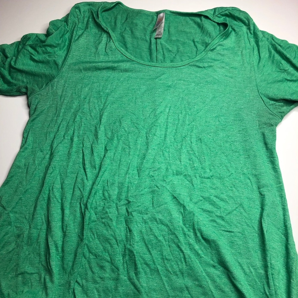 Large LuLaRoe Perfect Tee